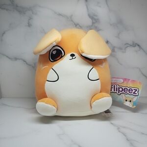 Flipeez Tan and White Plush Fox Toy